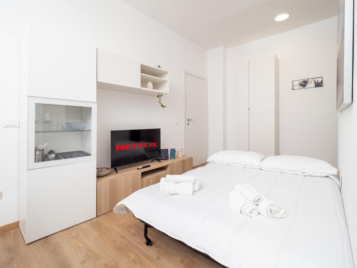 Rio'S Apartment Milan Bagian luar foto
